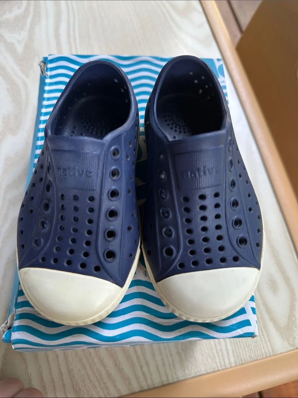 Native Jefferson Kids Slip-On Shoe - regatta blue & Shell White